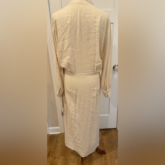 Mango Cream Long Sleeve Dress - Picture 5 of 8